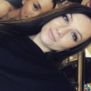 Meet your Posher, Harmony